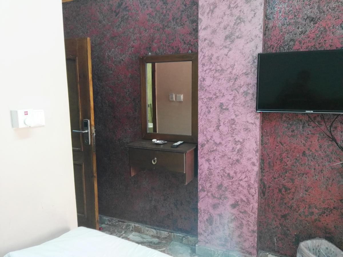 Sea Beach Hotel Акаба Екстер'єр фото