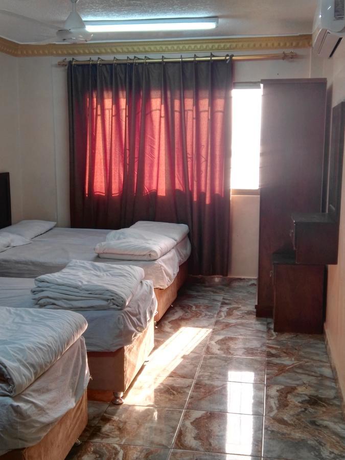 Sea Beach Hotel Акаба Екстер'єр фото